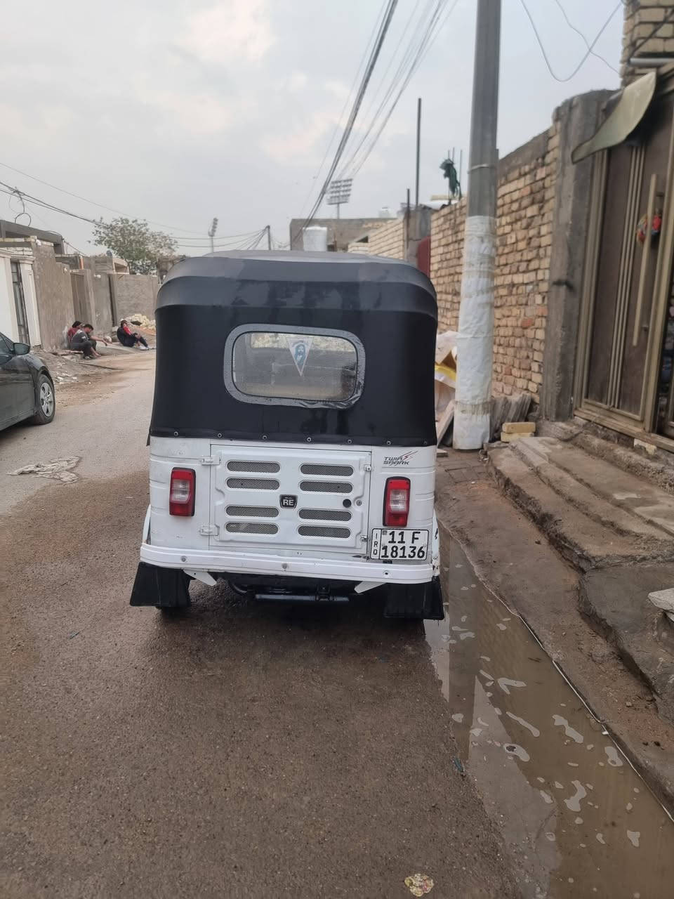 سلام عليكم تكتك البيع 20 شهر 10 رقم انكليزي تحويل ثاني يوم تكتك كامله من كلشي مكينه اكسن لا تنقيص لا تبخير مكينه ناعمه كلش ما مشروكه تخم تاير جديد جادر جديد كهربيات كله شغاله *********** مدينه الصدر حي الكوفه
