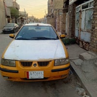 للبيع سيارة سمند موديل 2010 ناطقة مكينة وكير بلادية وجديدة تبريد تدفئة...