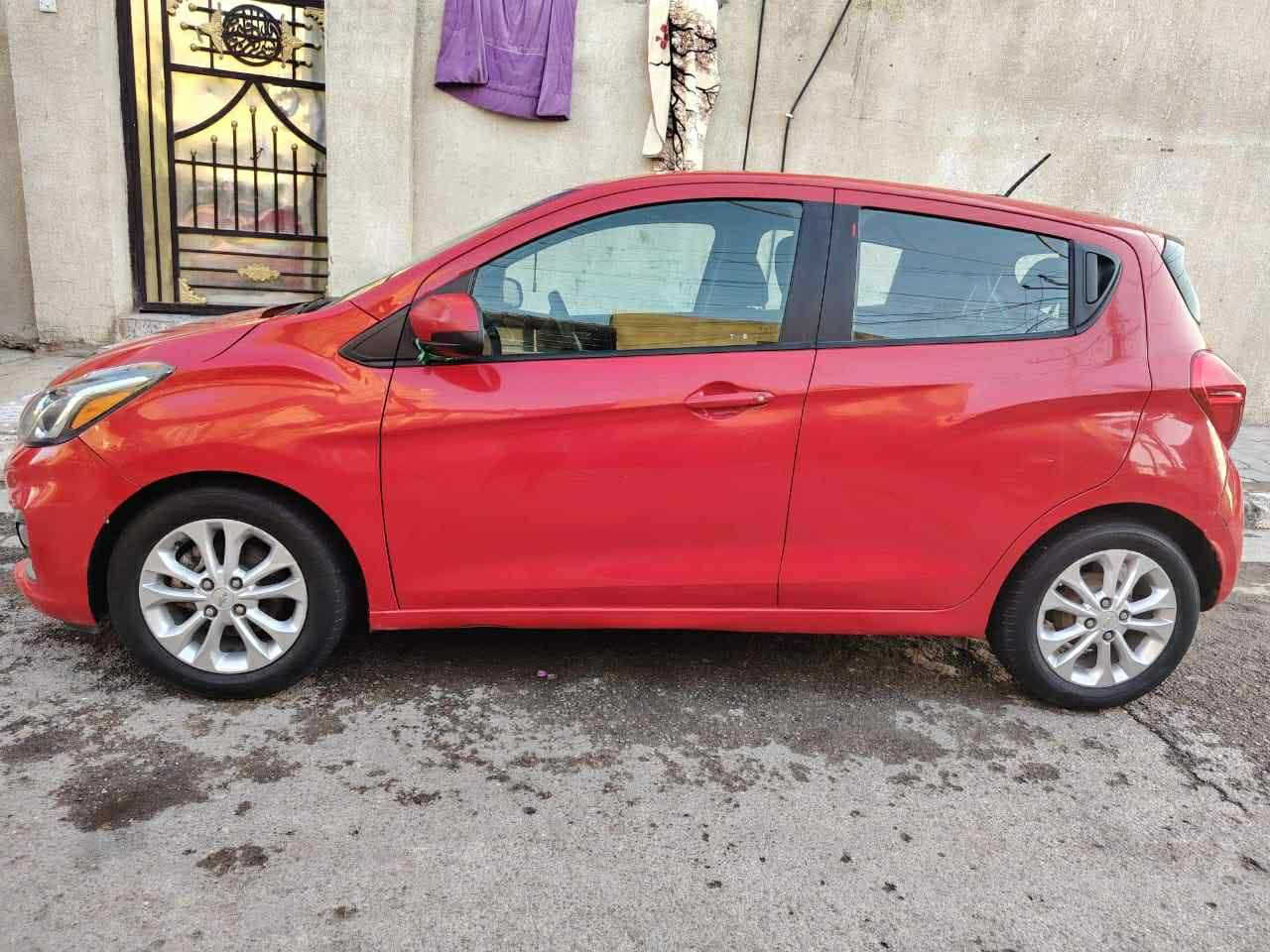 شوفر ليت سبارك لون مميز
موديل ٢٠ معوقين راعيها موجود وكالة عامة 

 جديدة كلش

رقمها بغداد 

ويل كب

داخل جلد
تحديد سرعة 
عدادات ديجتال
ماشيه 86
شاشة جبيرة 
بلوتوث 
واي فاي
كامرة
محرك ١٤٠٠
كير محرك حدادية كفالة 
صور حادثها موجوده 
السعر 85 $ وبيها مجال 

المكان الكوت  للاستفسار اتصال ***********
