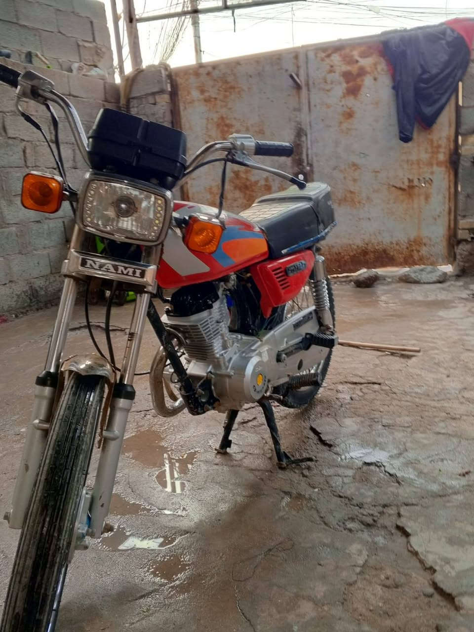 دراجه للبيع بدون سعر 650 شراي يتصل ***********
