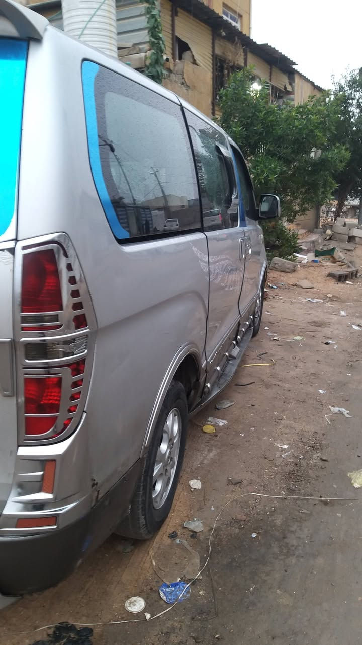 ستاركس البيع مديل  2009 اتمتيك   سعر  135  بيه مجال رقم  ***********
