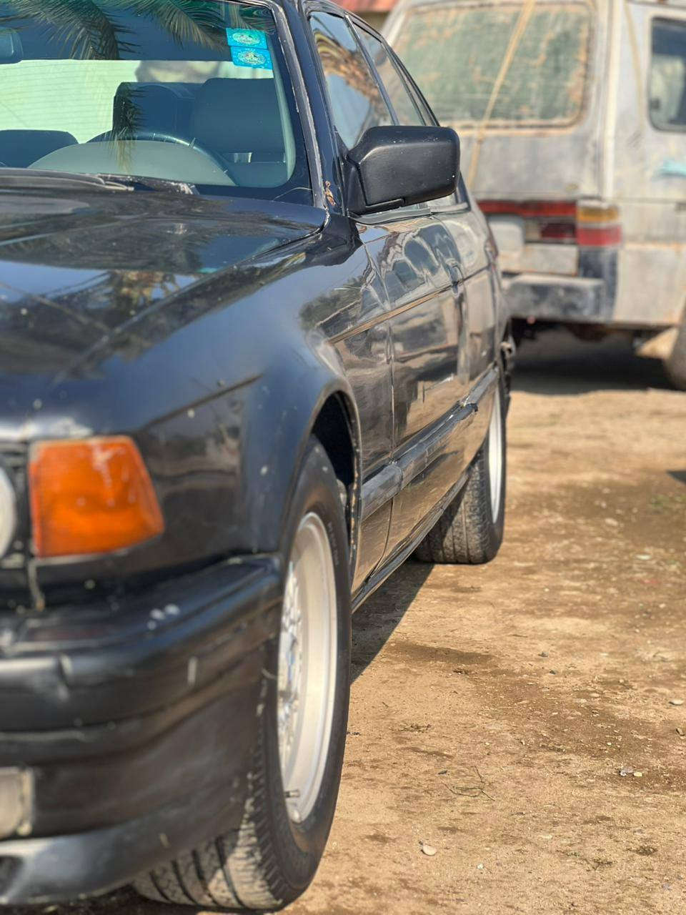 سلام عليكم باي ام موديل92حجم735مكفولة منكلشي محرك6 مكفول اكسن كير مكفول صدر امامي خلفي جديد كشر نضيف داخل كهرباء تخم تاير ورة كدم منضومه زنون سنتر تشقيل بعد فتحة سقف رقم بقداد تحويل ثاني يوم سعر60 وبيهة مجال ابو غريب ***********
