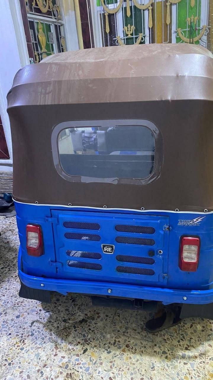 باجاج موديل عشرين ومسجله بالسنويه 2021 بشهر الثاني التكتك خير من الله بيه صبغ بصفه الشوته فقط ومحرك خير من الله سعره 7500 وبي مجال للشراي التكتك رقم وسنويه وبسمي احولك ثاني يوم

*********** العنوان العبيدي حي الراسه التكتك ترايه تراي زيرو
