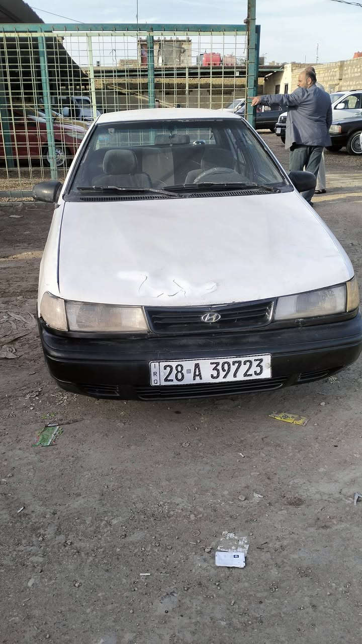 سلام عليكم هونداي اللبيع موديل ١٩٩٣ رقم دولي نجف تحويل ثانيوم كير مكينه حداديه خير من الله العنوان النجف مكلف للنشر ***********
