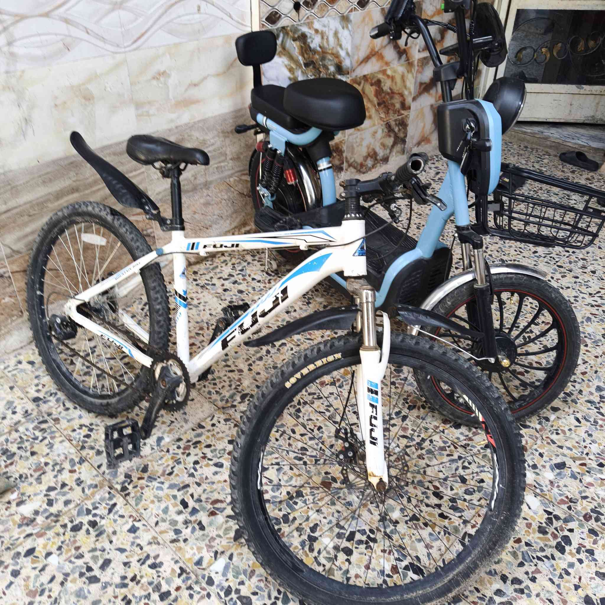 سلام عليكم بايسكل ودراجه شحن للبيع السعر 350الف مكاني بغداد حي الجهاد


**إذا كنت صاحب هذا الإعلان وتريد حذفه لأي سبب، رجاءا أرسل رسالة إلى الدعم الفني**