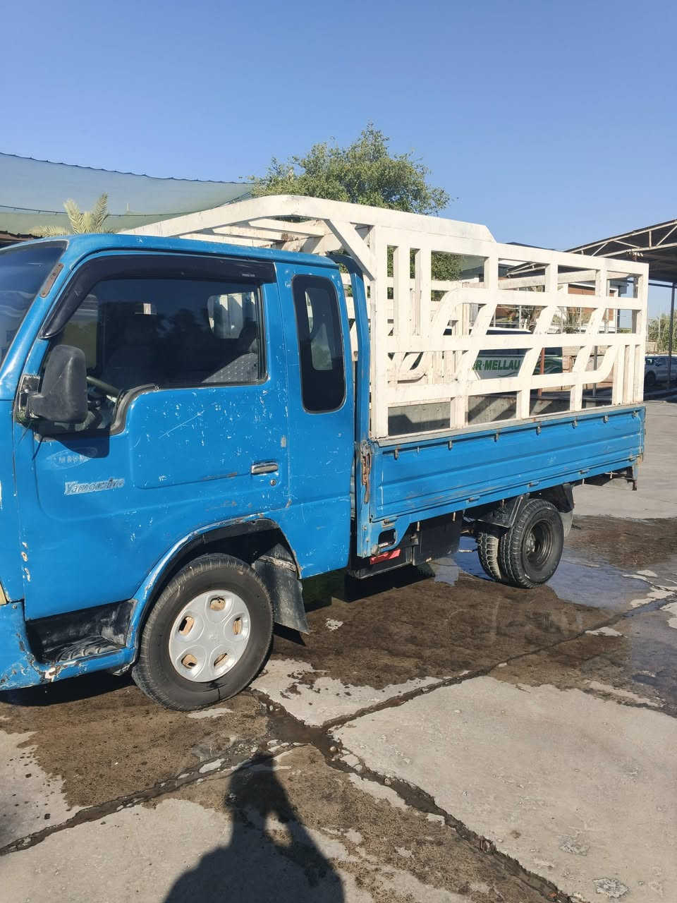 للبيع كيا سامسونك موديل 99 مسجله 2000 رقم بغداد لل 29 مشروع وطني جاهزه ومكفوله من محرك وكير شاصي باور رقم شاصي واضح تخم تاير جديد شادلهه كشر بلادي بي صبغ من صفحه وحده من يم الباب و تحويل مباشر راعيه قريب عليه ملاحظه السنويه ظايعه بيهه واجهيه وكتاب فقدان سنويه من تحول ينطوك سنويه باسمك وارقام انكليزي السعر 43 وبيه مجال الشراي يتصل *********** مكاني بلد
