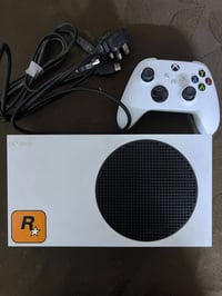 اكس بوكس سيريس اس • جوستك • فيفا ٢٦