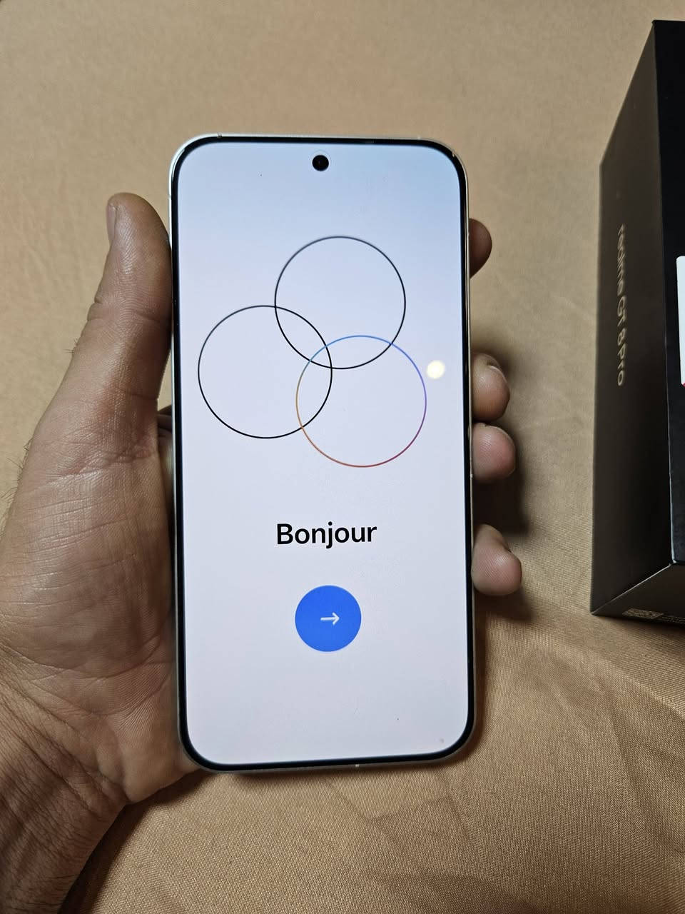 Realme GT8 pro
512 
 نظافة 100% 
ملحقات كاملة غير مستخدمة مع حافظات عدد 2 
السعر مليون و 75 مكاني بغداد شعب ***********
