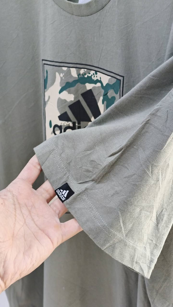 تيشيرت وكالة ماركة ADIDAS
نظافة 💯  غير مستخدم
قياس XL 
عرض التيشيرت 69 سم
السعر 20 الف
متوفر توصيل 5 🚗


**إذا كنت صاحب هذا الإعلان وتريد حذفه لأي سبب، رجاءا أرسل رسالة إلى الدعم الفني**