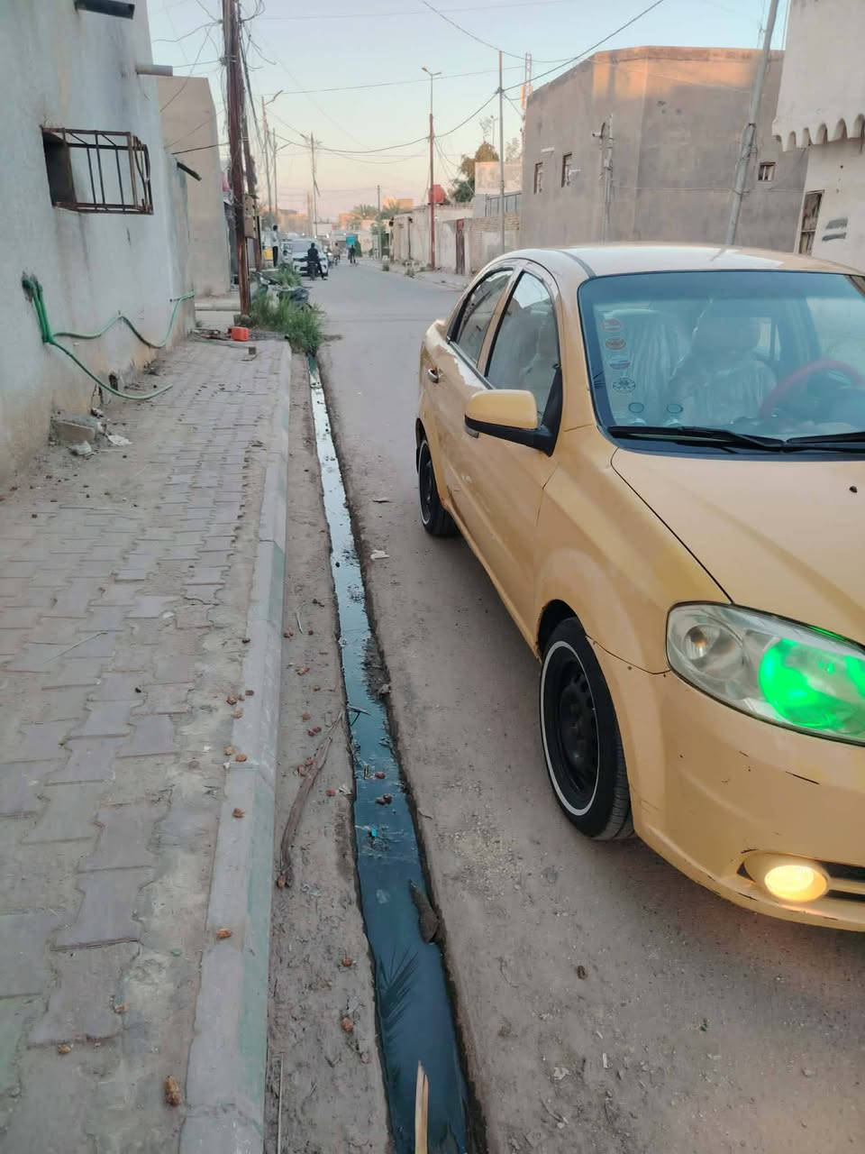 سلام عليكم افيو 2011 سياره نضيفه كير حداديه شرط تخم تاير جديد مكفوله من ضربه سياره شركه عامه رقم ذي قار ارقام كامله سنويه ل27 العنوان سماوه السعر 58 مع مجال بسيط الاستفسار *********** غير متواجد على الفيس
