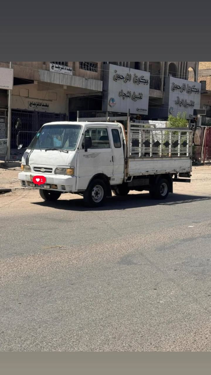 السلام عليكم للبيع كيا قمارة وربع ٧ جنكال موديل 96 رقمها بغداد سنوية 2030 مكينة تجفيت جديد كهربائيات كله شغاله سياره مابيه اي تعمير فقط خياسات الباب الورة نقصهة حدادبة مكانها بغداد شهداء البياع ***********
