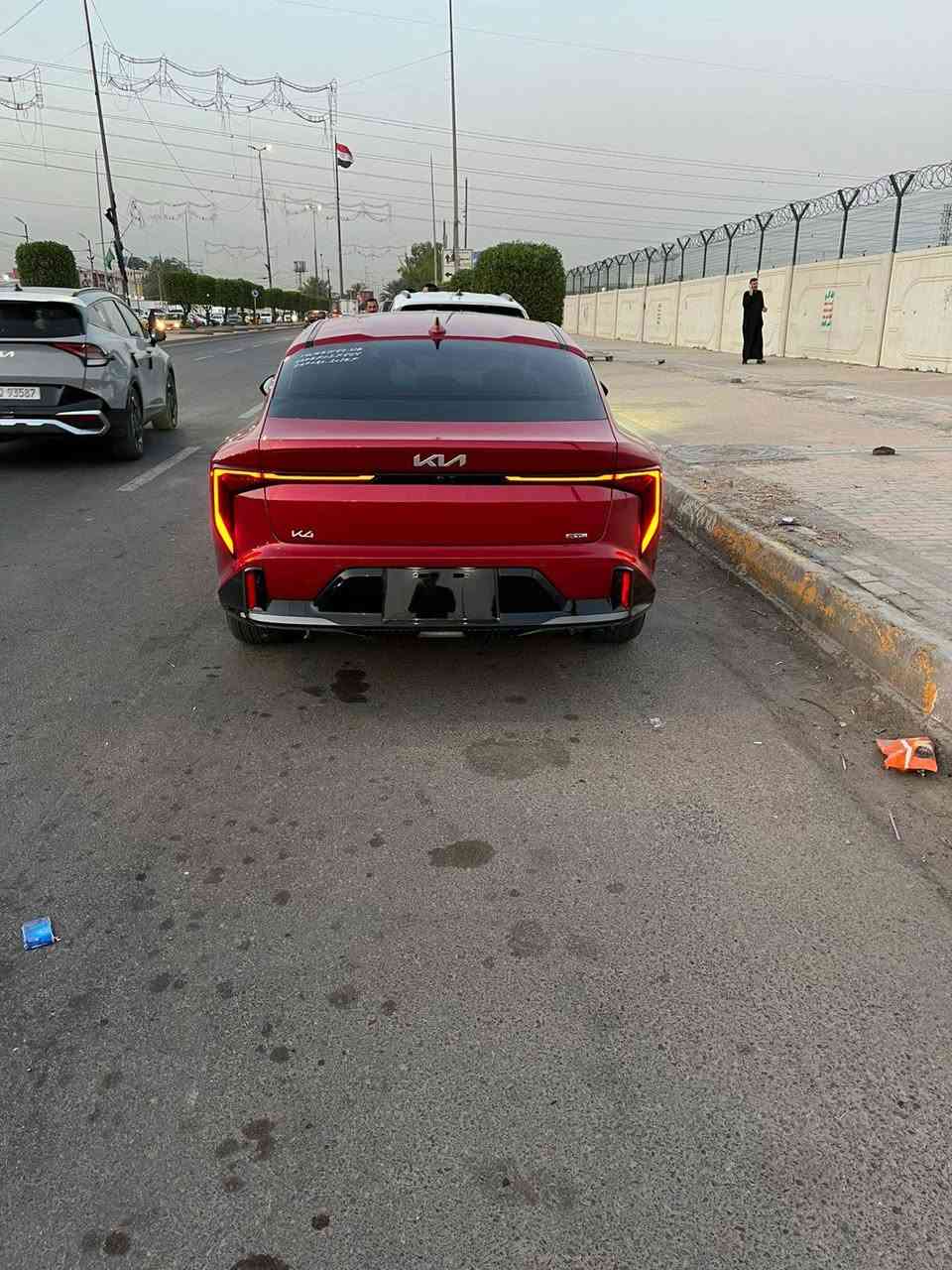 يا الله ‎
كي فور  GT ,_ Line  2025  k4 

محرك : 2000 دوش مرغوب

وارد : اميركا 

ماشيه : 9 الف ميل

مواصفات   GT Line

1_بصمة 

2_تشغيل عن بعد 

3_ بصمة ابواب 

4_ بصمة جنطه 

5_شاشه متصل حجم كبير 

6_فول قيادة ذاتيه مع تحديد مسار 

7_فول تحكم ستيرن 

8_تبريد متصل مع شاشه لمس 

9_منافذ شحن خلفية 

10_سايد بريك كهربائي + اوتو هولد

11_مانع انزلاق 

12_نقط عمياء 

13 _ تحكم وضعيات قياده

14_رادار امامي وخلفي وجانبي 

15_فول حساسات توقف ذاتي 

16_لد امامي مع عدسات زنون

17_لد خلفي 

18_شحن واير لس 

19_كامره خلفية دقه hd 

20_ويل كب بلاد 

بدون رقم فحص 

حادث سياره  موضح بالصور 

باقي سياره كفاله عامه ع اخير 

عنوان :بغداد  مدينة الصدر 
 السعر 158 ورقة 

استفسار :***********.  ***********
