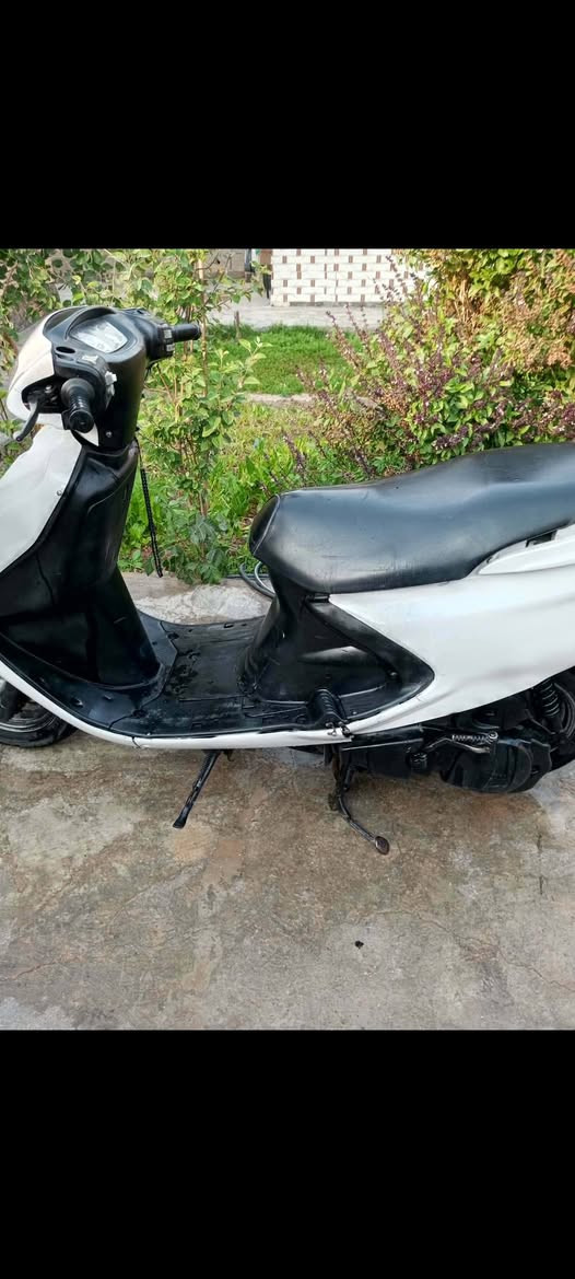 السلام عليكم 
دراجة فراشه للبيع شغاله 
الاستفسار***********
