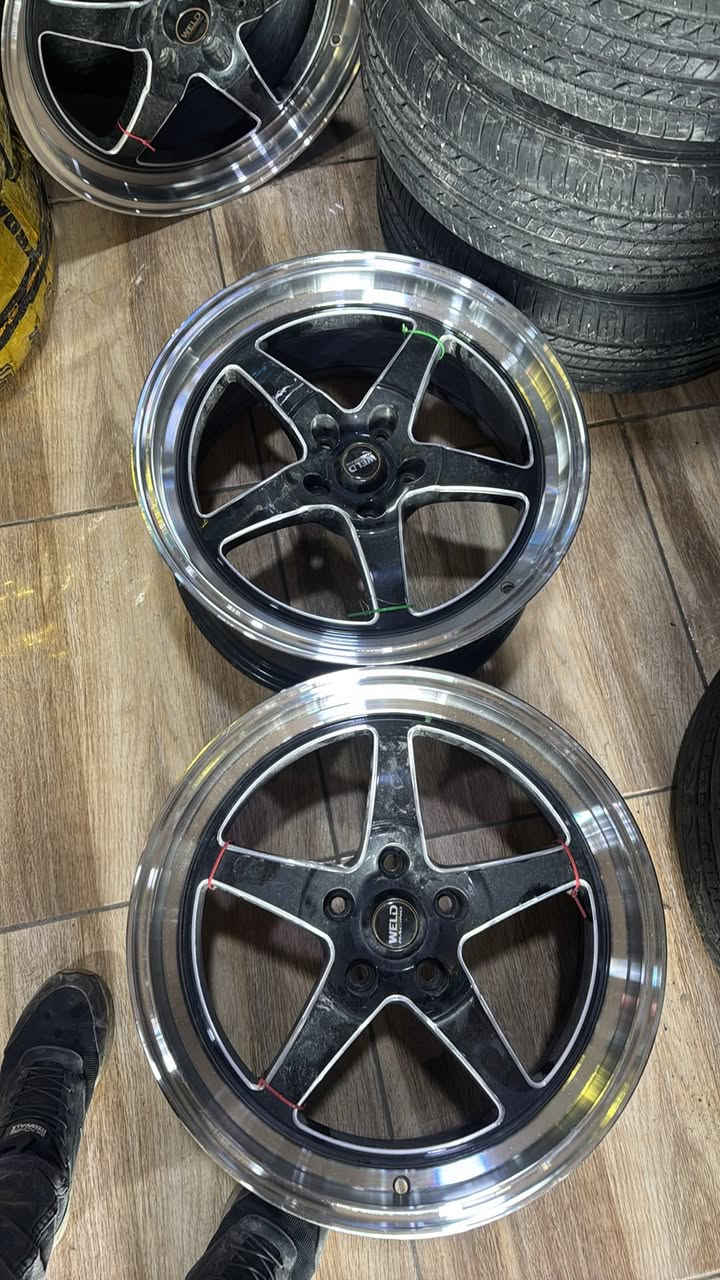 سلاوى خواى گةوره ✅
ويلي ويلد هةموو جوريك به ردةسته 👌🏻
 بة كونه يي به تازه يي 
✅ سليماني تيرمينالي شاره زوور. 
فروشتگاى دووبةى 🛞👌🏻✅
هةموو جوره تايه و ويليك  بةرده سته 
***********☎️👌
