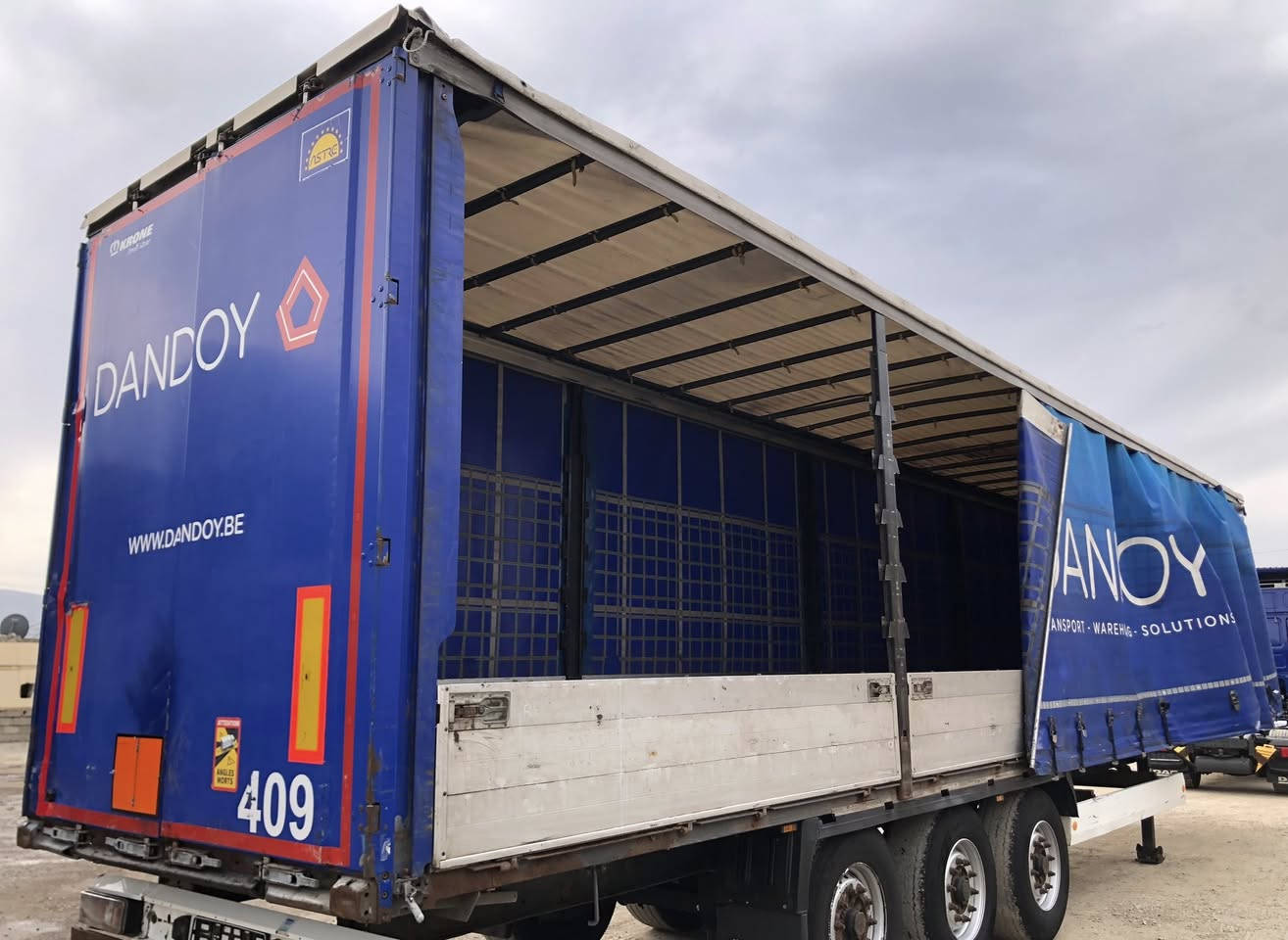 ‎السلام عليكم
للبيع 
🔵
‎عربانه كورن 
◻️2013◻️
‎صفحة + جادر
‎صفحة 60
‎دنكير بي بي BP مربع
‎بريك دسك
‎دخول جديد منفيس 
‎
‎ـــــــــــــــــــــــــــــــــــــــــــــــــ
‎عەرەبانە كرۆن 
◻️2013◻️
‎سەفحە + جادر
‎سەفحە 60
‎دنگیر پیبی مرەبەع
‎دیسك
‎مەنەفێست 
‎
———————————
‎لتزويدكم بمعلومات اكثر☎️

📞 ***********
