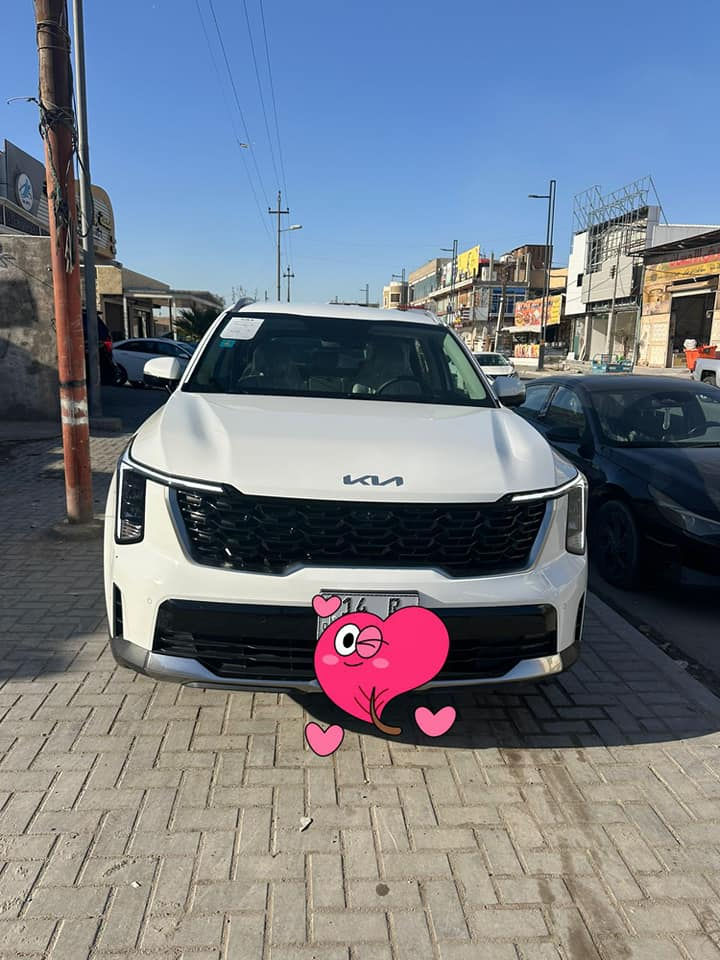 ماشيه 6 الالف السياره
ضمان كيا الدوليه  5 سنوات 
صيانه مجانيه
مواصفات 
اربع كامرات
تتقدم وترجع بالريموت 
عدسه ليزريه
بيها موصفات خير من لله 
سياره بعدهي جديده بوضع الوكاله 
السعر 345
*********** البصرة, العراق
