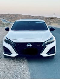 نيسان التيما 2024 امريكي SR + بلاس  -حساس مري -رادار امام + خلفي -شاشه...