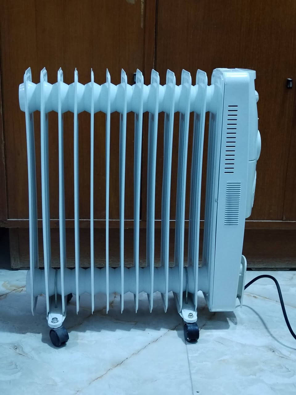 السلام عليكم صوبة زيتية ١٢ خانة جديده السعر 100 وبيها مجال للاستفسار الاتصال على الرقم *********** او التواصل على الفيس
