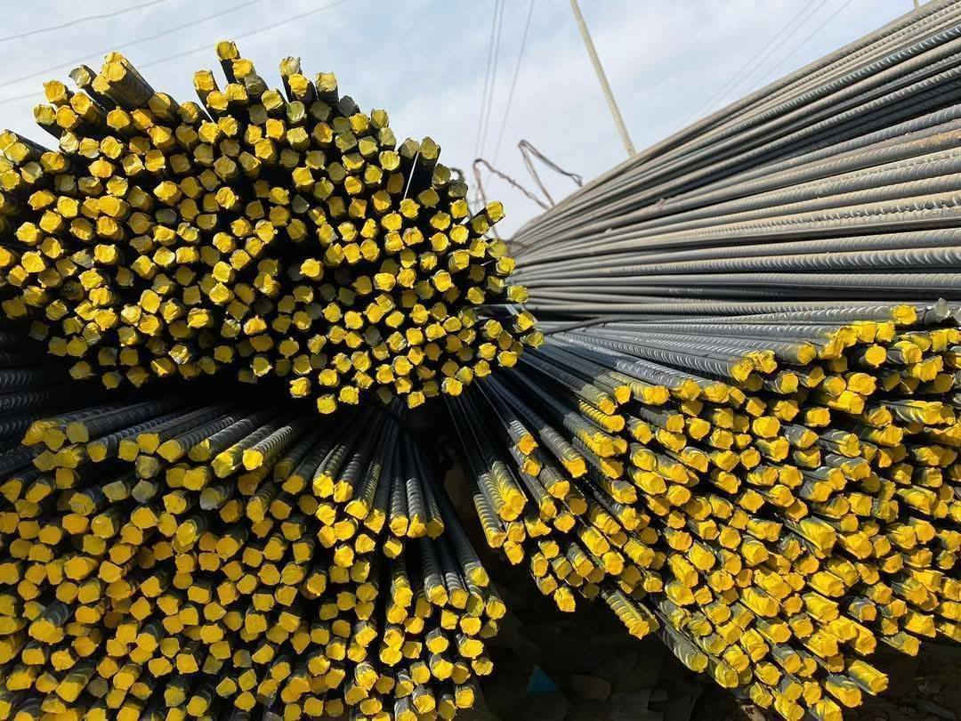 شركة بغداد بيع حديد التسليح العراقي 👷
لدينا مفرد  وجمله لدينا توصيل محافظات العنوان بغداد 
للأتصال او مراسلتنا عبر الواتساب ‏‪‏‪‏‪‏‪‏‪0775 937 2388‬‏
‏‪‏‪‏‪0775 937 2388‬‏
_____________________________________________
         اف اف - عراقي            830            12 ملم 
         فان - ستيل اربيل          820            12 ملم 
           سوبر عراقي               760            12 ملم 
         شيش   كربلاء              800            12 ملم
          دارين -اربيل                770            12 ملم 
          اف كي- ناصريه           770            12 ملم 
          ام اس -  سليمانيه        760            12 ملم  
          ايراني                         730            12 ملم 
          ايراني                         710            12 ملم 
          ايراني                         700            12 ملم
_____________________________________________
ملاحظه يرجى عدم الحديد قبل التفريق والتأكد من النوعيه
       ⚠️ حجم 12 ملـم 90       شيش)‏‪‏‪
       ⚠️ حجم 16 ملم 52        شيش) 
       ⚠️ حجم 10 ملم 130      شيش) 
       ⚠️ حجم 20 ملم 33        شيش)
       ⚠️ حجم 25 ملم 21        شيش)
       ⚠️ حجم  32 ملم 13       شيش)
      __________________________
