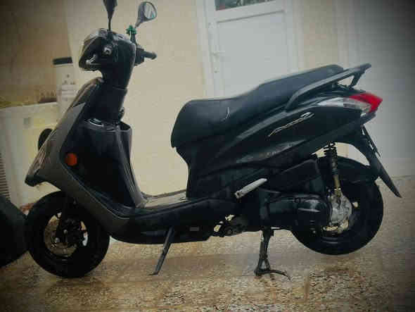 سلام عليكم … عندي يوماها اكزز Z اقوى الدراجات النوزل موديل ١٧ دراجه نضيفه كلش شرط برغي مامفتوح بيها مكفوله كفاله عامه تجي تاخذها وانت مرتاح وجنايتها يعرفوها (اللون نفطي)سعرها (مليون و٨٠٠)وبيها مجال
العنوان كربلاء الحسينيه الرقم 
*********** بي واتساب
