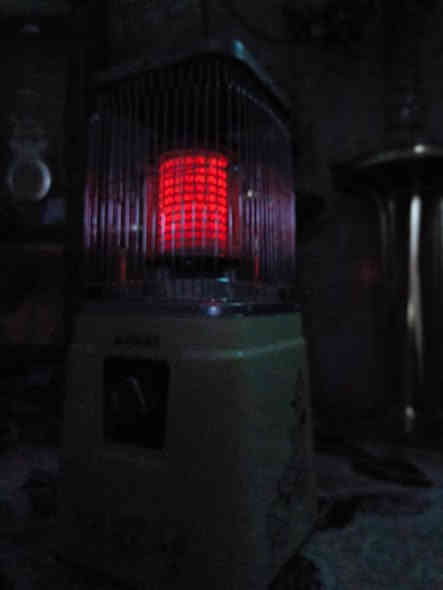 يـــْْْــالــــلـــۿ يــــارزاق 🤍
الــْْبــيــع الــْْسـريـــع 🤍✨ 
الي عنده غراض يدزهن خـْْاص ابيـــْْعهــْن الــْْه 😌✌️💛دفايه كهربائيه للــــْْْبيع نضـــْْيفه اخو الجديد سعرها 25 الف للإستفسار الاتصال علئ الرقم *********** او مراسله ع خاص العنوان كركوك 🌸🤍
