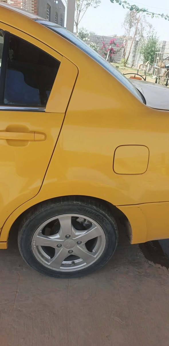 سلام عليكم عندي، شيري اي فايف ١٣ محرك كير نظيف كشره نظيف كهرباىيات كل تشتغل مجموعة تبريظ جهازه حداديه ٨٠ بالميه سعره ٣٨ وبيه مجال مكان نجف *********** مصفره هيئه وغرامات سنويه ٢٦
