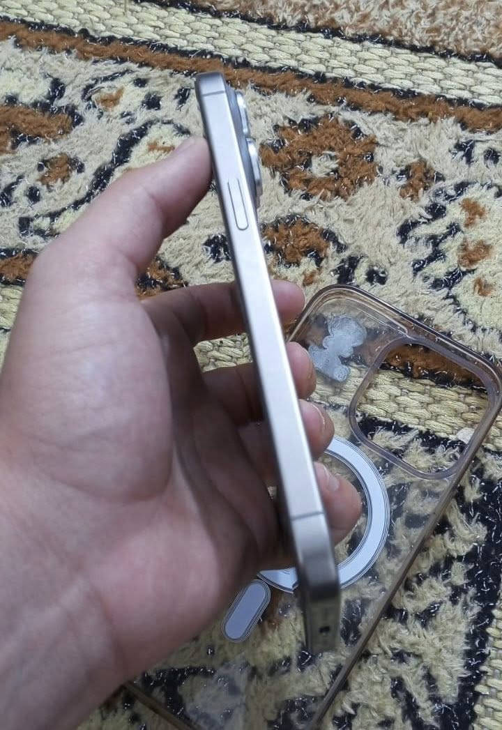 ايفون 15 برو ماكس ذاكره 512 بطاريه 93 عدد الدورات 377 شرق اوسط نموذج m أللون تيتانيوم المميز مكفول كفاله عامه من الفتح والتبديل بدون ملحقات 
السعر 1075.     العنوان بغداد البلديات 
الهاتف *********** .
