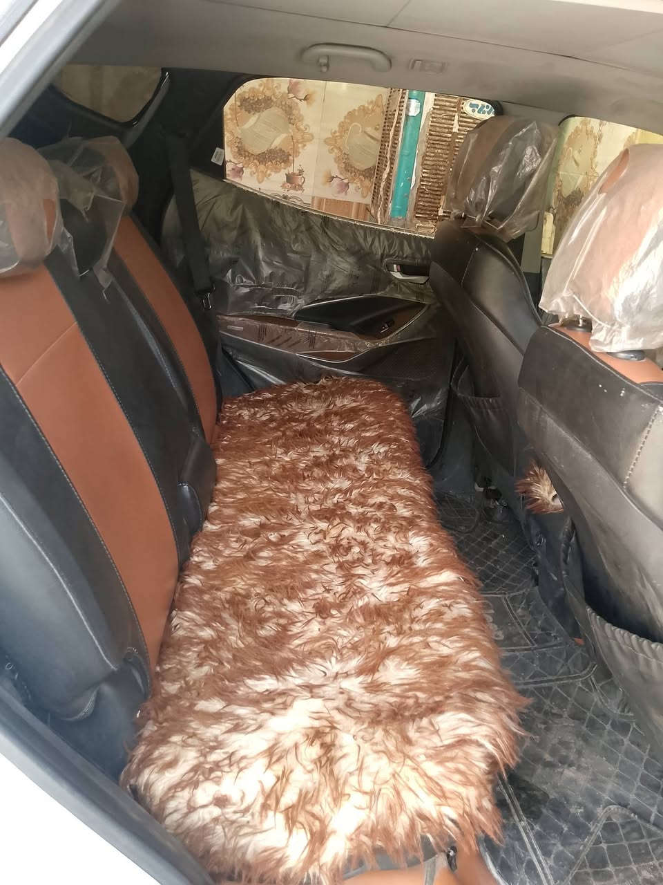 سلام عليكم
سيارة سنتافيه للبيع او مراوس نضيفه سيارة خليجي 
سبعة راكب 
تلاثه تبريد 
سته سلندر 
قطعه بيها جاملغ الخلفي فقط سيارة فول موصفات 
السعر185مجال بيها بسيط
ستفسار اكثر أتصل على هاذا الرقم ***********
