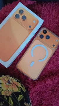 جهاز ايفون ١٧كوبي للبيع بل١٢٥وبي مجال اي استفسار على الرقم 07724852294