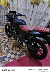 دراجه بولسر موديل 2021  اوراق 6 وكيلهه عماره السعر950 بيها مجال او مرا...