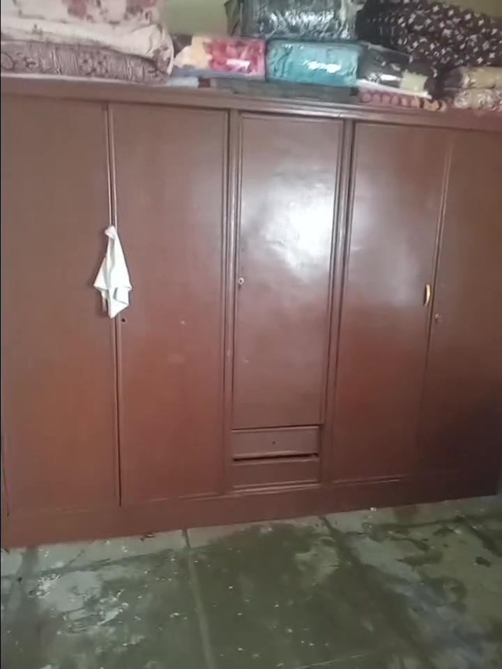 سلام عليكم هاذ الكنتور للبيعع والسعر 150 وبي مجال ان شاءلله***********
