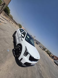 سورنتو 2025 خليجيه كفاله عامه محرك السياره 6 سلندر مواصفات السياره بصم...
