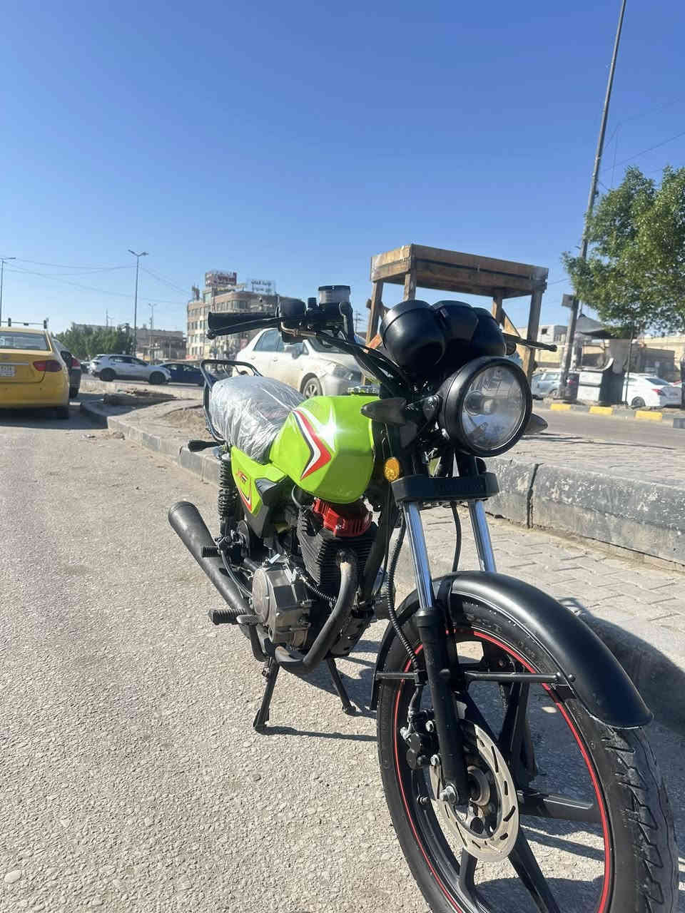 دراجه شاينك البيع رقم وسنويه موديل 2024 جديده كلش كل نقص مابيه كهربائي شغاله كله مكينه ما مفتوحه العنوان نجف حي جامعه السعره واحد 250 بي مجال ***********
