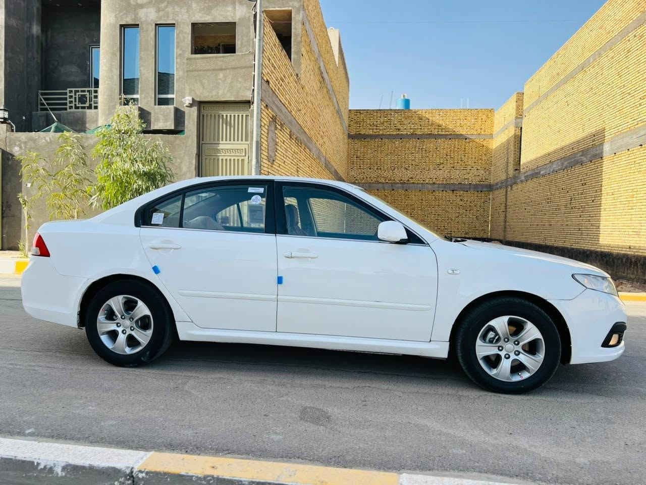 السلام عليكم للبيع كيا اوبتما 2009 خليجي
رقم بصره بسمي 
بيها بنيد مبدل اصلي ورشات صبغ بسيطات
السياره جاهزه كير محرك حداده تبريد تخم تاير
مكاني ناصرية ـــــــ مركز
السعر 110 وبي مجال
***********
