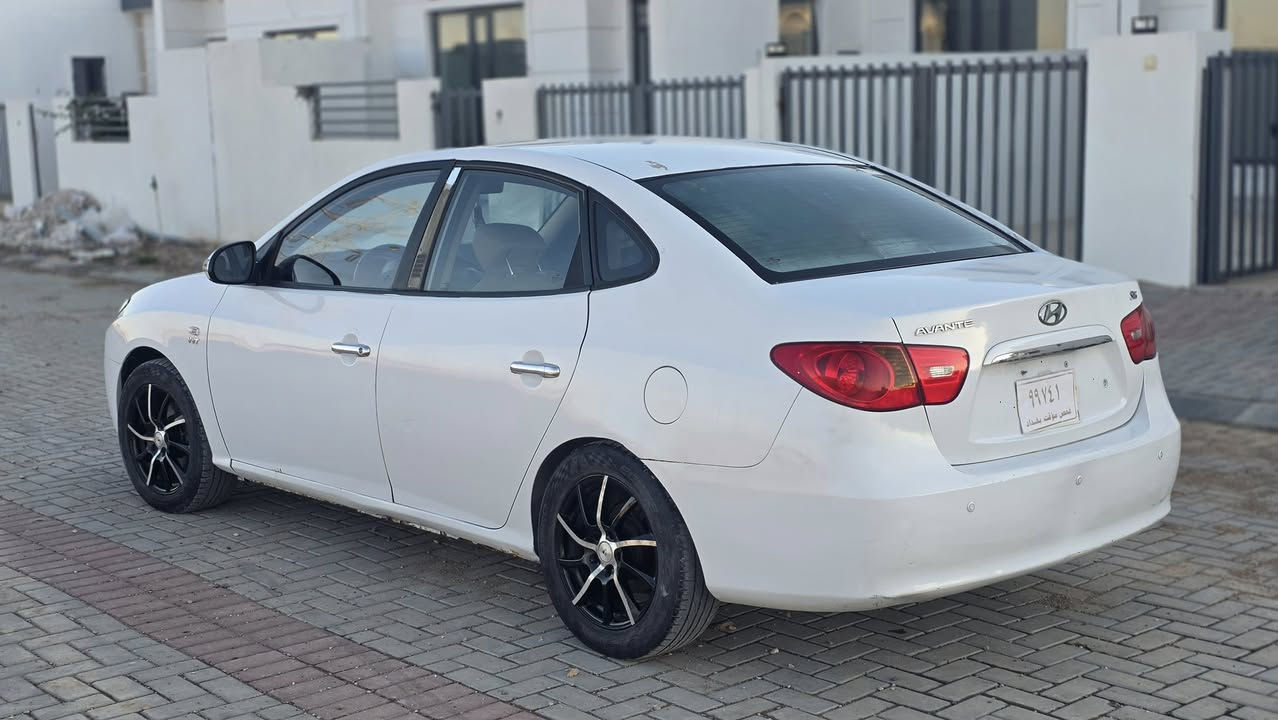 سفر لۆك ناوپاکەت
2006
ناوو زەرد
کوشن جلد
تەبريد لەمس 
كوشن هيتەر 
تەبرید و گەرمی بە شەرت
ئاوێنه شەفت كارابا
 سوكان ڤۆليوم
 سويچ كۆنترول 
چوارتایەی لۆك ویلی سپۆرت
 سەقفی شوشە
 هەمووگيانی یەک قۆپی پێوە نیە 
ناوو و بەرگ دەرگای لۆکە
 کوشنی لۆکە
جامی پێش و دوا هەڵگیراوە 
بۆ 250 مەسرەف مەگەڕێ پێش و دوای تازە توند کراوەتەوە 
بەرمەجەی ئەدوانس کراوە دیلکۆی هەر نیە
 رەحمەتت لێبێ سعری شتی جوان نازانی و مشتەری نیت سەری خۆت و منیش مەیەشینە 
نرخى 49 و مەجالێکی برایانە
مالی دۆسته شوێن کەلار 
***********
