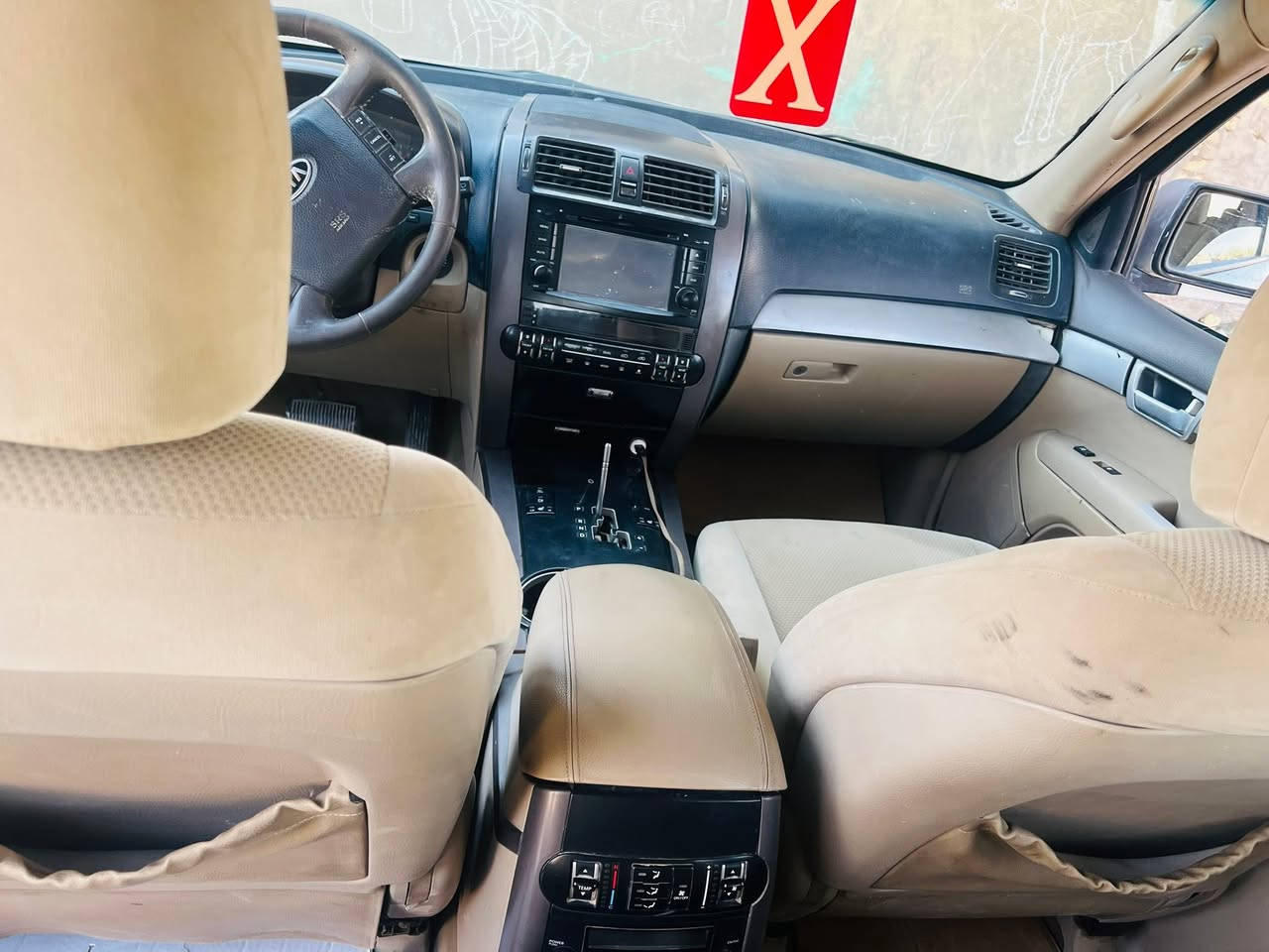 سلام عليكم مهافي ٢٠٠٨امريكي سياره جاهزه مابيه شي بيها طكات  ورشات وصبغ ترهم مراوس وبيع مكان السياره سماوه رقمه بصرة دولي وتفاصيل الباقيه خاص ***********
