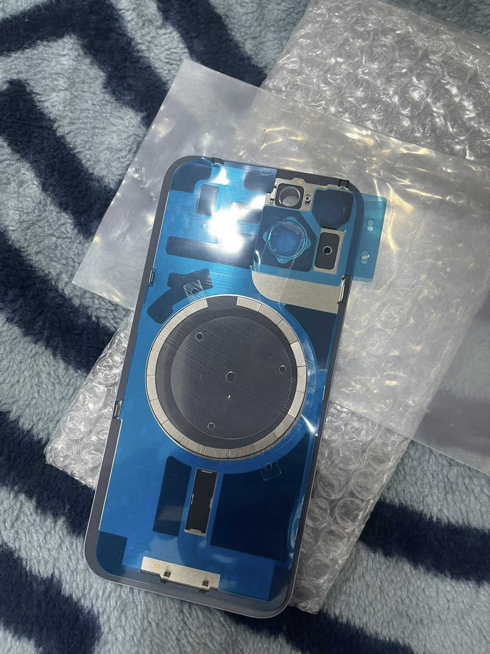 ظهر ايفون ظهر ايفون 
عشر قطع 
كلهن شلعة ابيع ٣٥ شامل التوصيل


**إذا كنت صاحب هذا الإعلان وتريد حذفه لأي سبب، رجاءا أرسل رسالة إلى الدعم الفني**