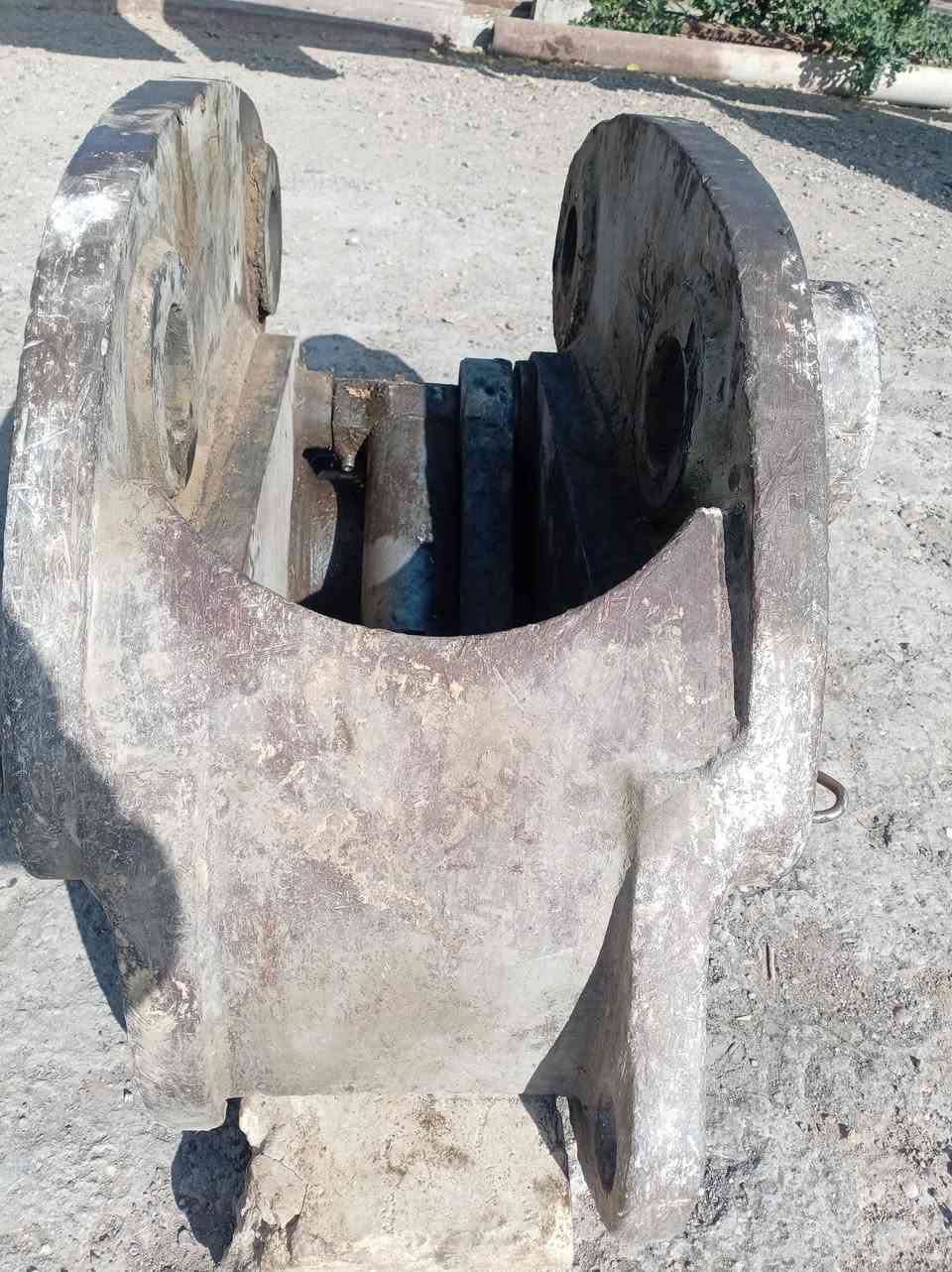 السلام عليكم
للبيع كماشة بيم ٨٠ الكمامشة ترهم علحفارة الهيتاشي ١٩٠

وتراهم علحفارة السرفة الحجم   ٢٠٠   و  ٢١٠

عنوان بغداد

للأستفسار ***********

***********
