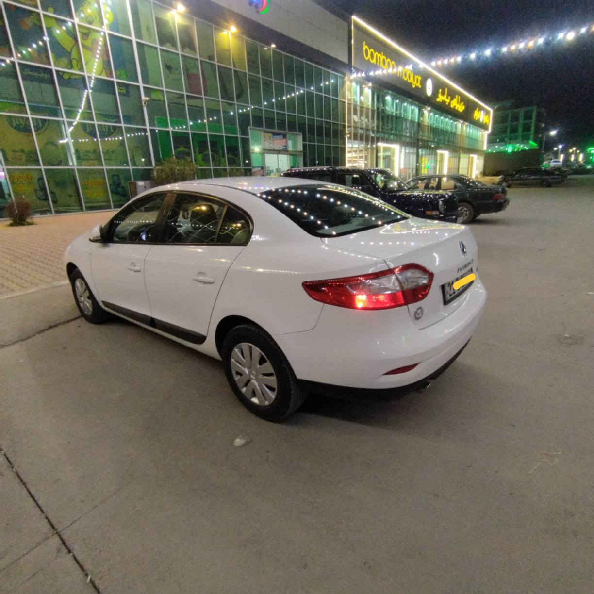 ڕینۆ فلونس 2016سفری شەریکە دو سویچ ناوزەرد خلیجی
مەکینە 16 ی سێنترا مەکینەی نەکراوەتەوەو زۆر پاکو بێ عەیبە
گێڕو مەکینەو تەبریدی پاکو بێ عەیبە  ،سەنەوی و ڕەقەمو تایەی نوێیەو توندوتۆڵە ABS جام کارەبا دەبڵ گێڕ  یەک دینارمەسرەفی نیە *********** السليمانية, العراق
