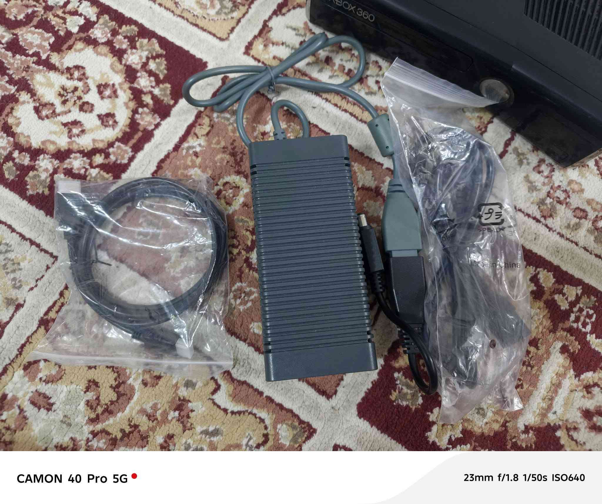 للبيع اكس بوكس 360 
نضيف ما مفتوح ولا واصل تصليح 
هارد 300 GB
العاب حلوه من اهمها فيفا 21 و بيس 22 و Gta5 و ڰلف يوتي 
و بقيت الالعاب خير من الله  كلها حلوه 
النضافه  جدام عينك 
مع يدات اثنين واير ثنينهن شغالات مابيهن اي خلل 
غراضه كلها اصليه ملاته 
ال ابلي جديد مصار اهواي من اخذته  
و اذا تحب تعال اخذه و افحصه يم المحلات وين متريد 
مع فيشه تحوير على تلفزيون
السعر خاص


**إذا كنت صاحب هذا الإعلان وتريد حذفه لأي سبب، رجاءا أرسل رسالة إلى الدعم الفني**