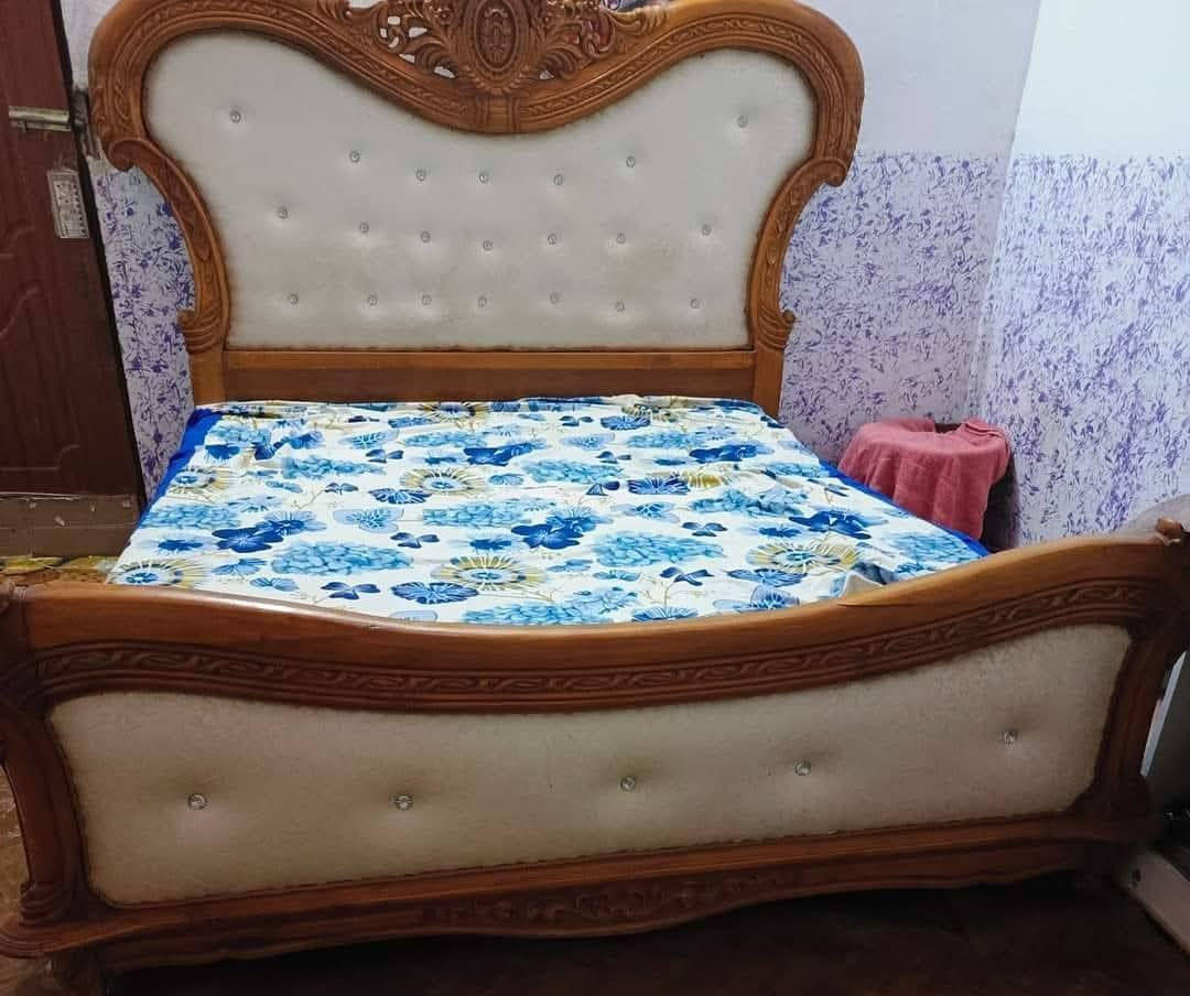 سلام عليكم
غراض بيت للبيع
جربايه  نفر خشب
ثلاجه كريازي العدد ٢
جربايه نفرين خشب مع دوشك
براد ماي نوعيته هيرو
طباخ + غساله +سنكي
المكان الحله الثوره


**إذا كنت صاحب هذا الإعلان وتريد حذفه لأي سبب، رجاءا أرسل رسالة إلى الدعم الفني**