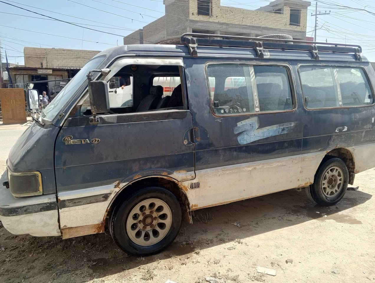سلام عليكم كيه بسته للبيع  السياره ابديه مكينه خير من الله معروض 16ورق وبيه مجال رقم حمر تريد وكاله تريد تحوال لاستفسار على هذا الرقم ***********
