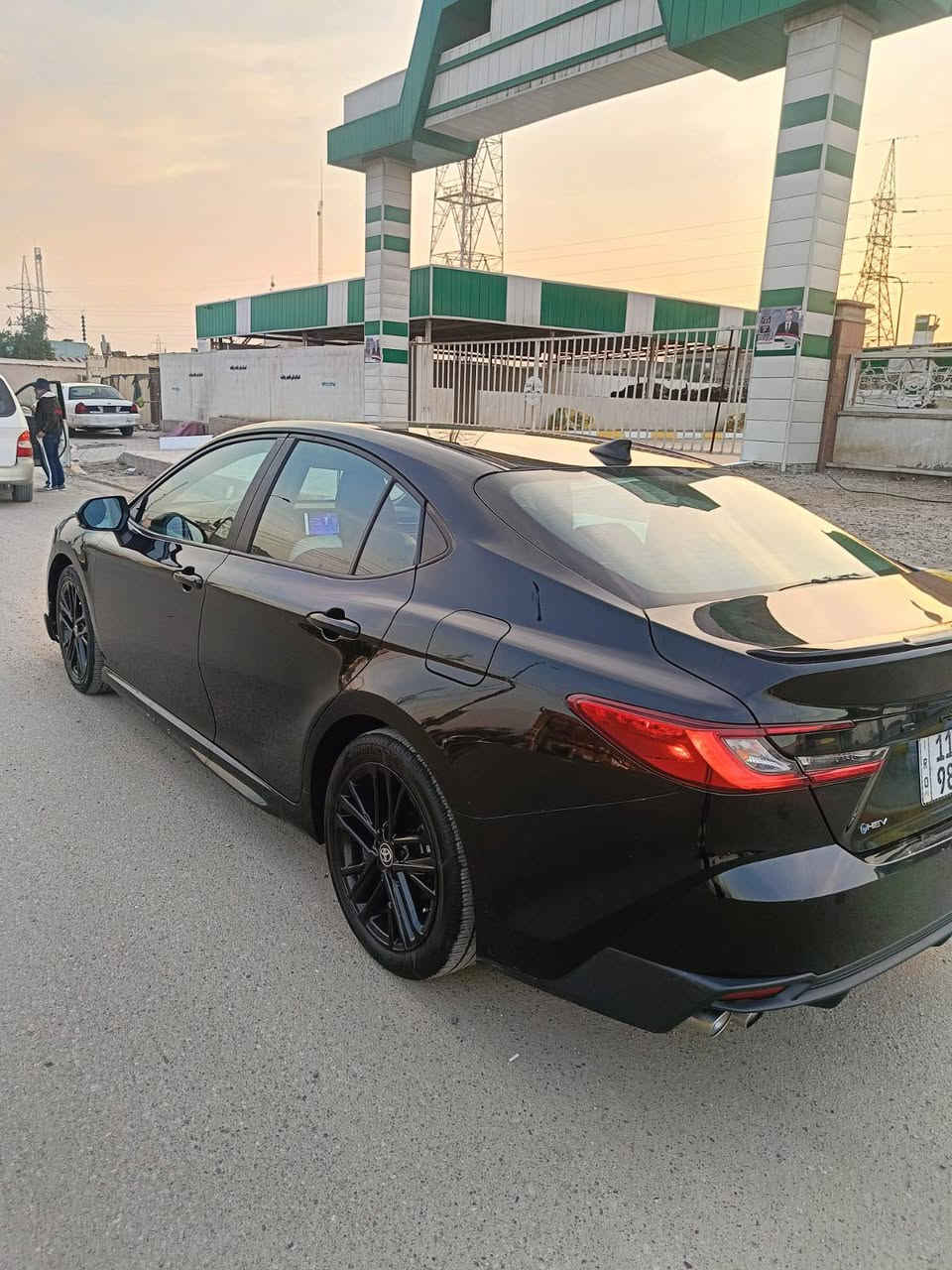 السلام عليكم: للبيع سياره كامري هايبرد 2025  وارد امريكي ماشيه 19الف  مواصفات. SE فول ماعدا الفتحة. و الحادث بنيد و دعامية و طاك الايرباك  الستيرن. و السعر 195$ و رقم الموبايل ***********
بغداد
