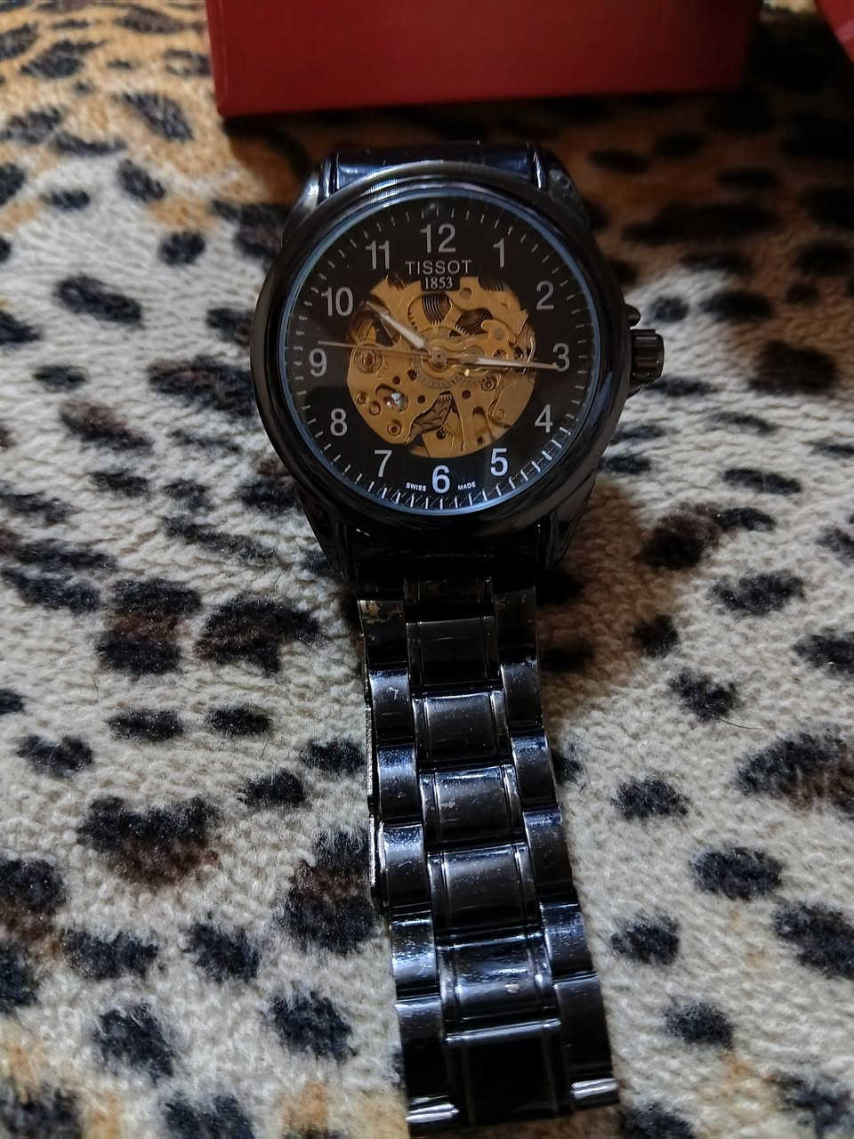 تيسوت اوتوماتيك باله امزون سعره ٣٥ الف مع توصيل متواجد على خاص


**إذا كنت صاحب هذا الإعلان وتريد حذفه لأي سبب، رجاءا أرسل رسالة إلى الدعم الفني**