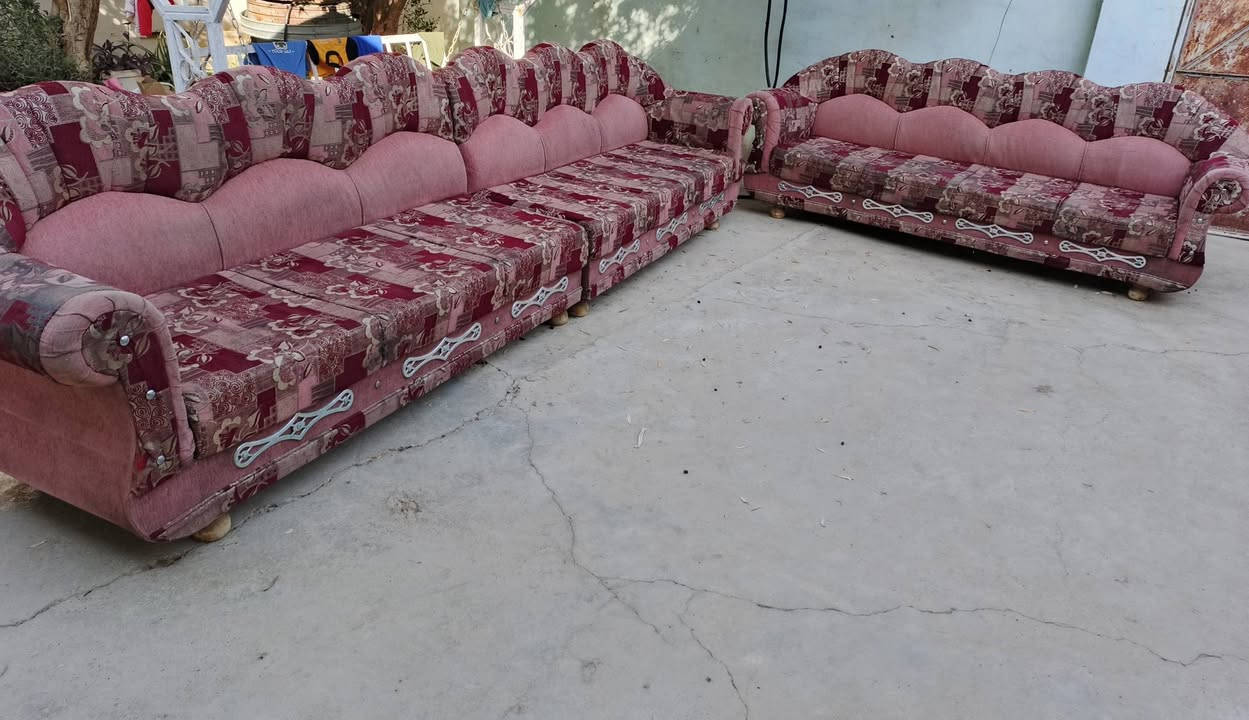 قنافات للبيع مابيهن اي عيب عنووان تلعفر حي القادسية اسعار خاص اتصال على رقم***********
