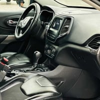 جراند شيروكي • ٢٠١٩ • V6 ٣٦٠٠