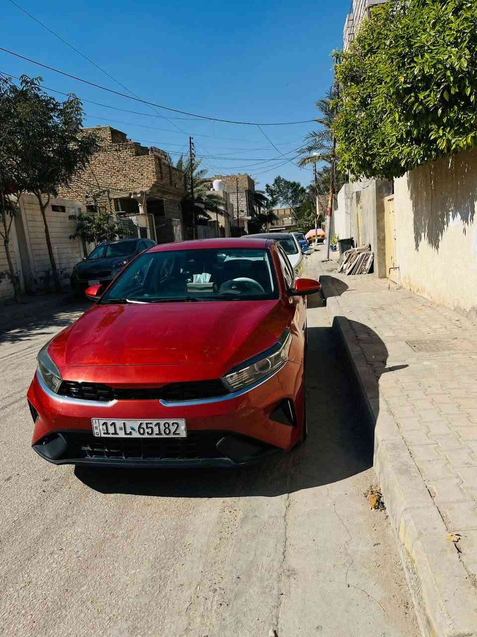 فورتي 23للبيع ماشيه 69الف حادثه بنيد ودعاميه والبنيد نفسه مبقينه بي بارد وجاملغاته مفتوحه السياره ليبل واحد بدون دواخل السياره حادثه بل العراق صفحه بس بارد عله كد شبر السعر 135وبيه مجال ***********مكان بغداد حي اور
