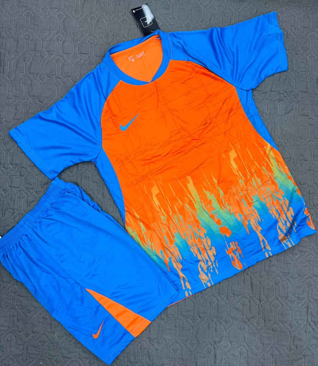 تايلندي اصلي
بدون رقم بسعر الجمله نبيع65 الف الدرزن
قياسات L/XL/XXL/3XL

عدنه توصيل 5 الاف


**إذا كنت صاحب هذا الإعلان وتريد حذفه لأي سبب، رجاءا أرسل رسالة إلى الدعم الفني**