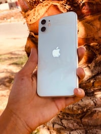 آيفون ١١ • ١٢٨ • بطارية ٧٦%