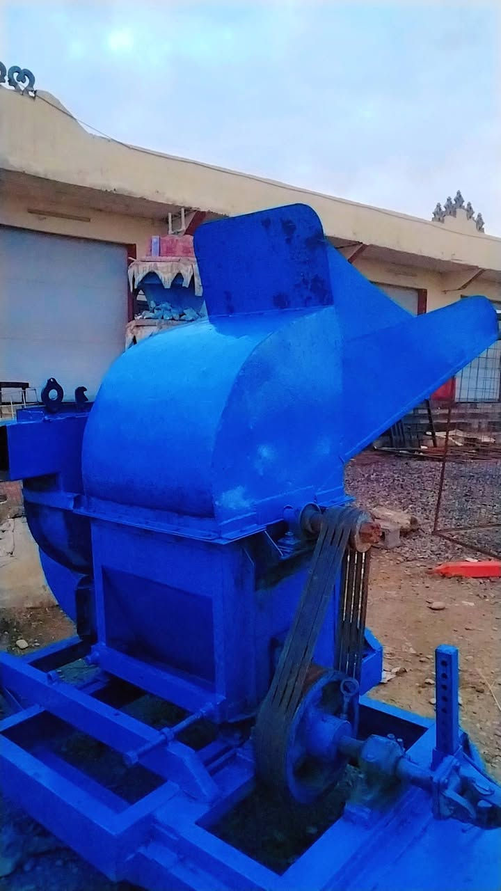 #للبيع
تبانه نضيفه شغاله مابيه اي عيب
العنوان كركوك  قضاء الحويجة ناحيه العباسي
اتصل ***********
